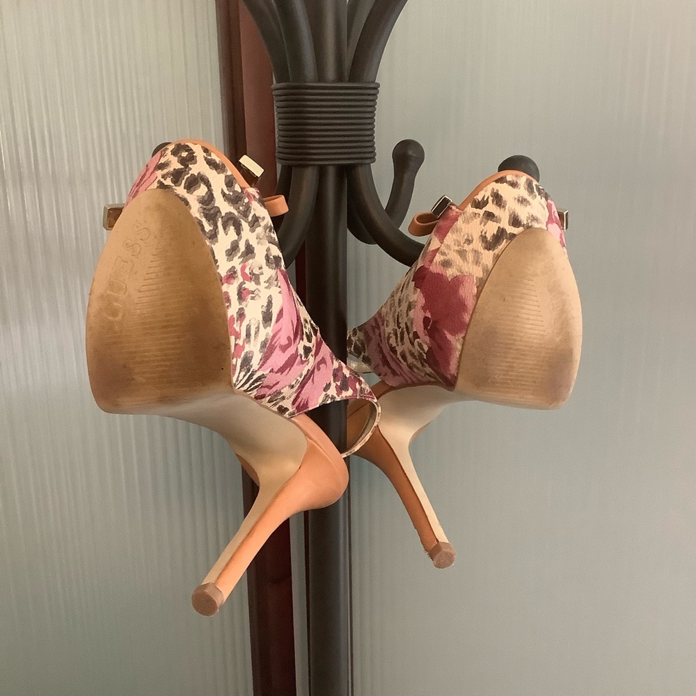 Guess platform high heels - Picture 4 of 4